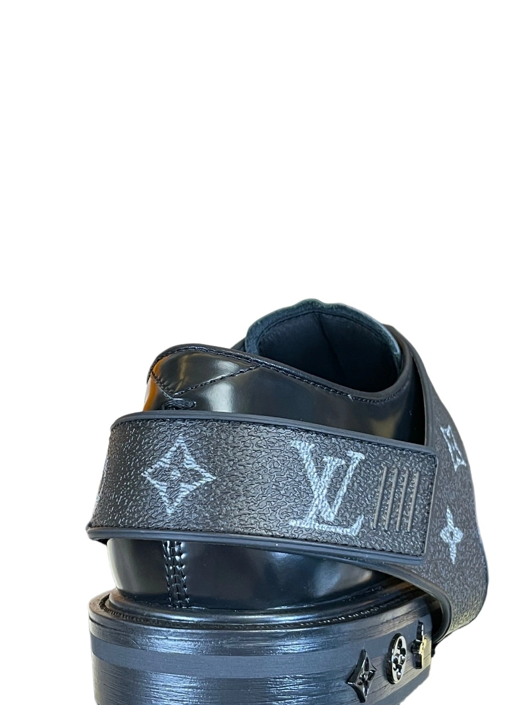 OOBB — 1A8JKV item:C-X000C07121