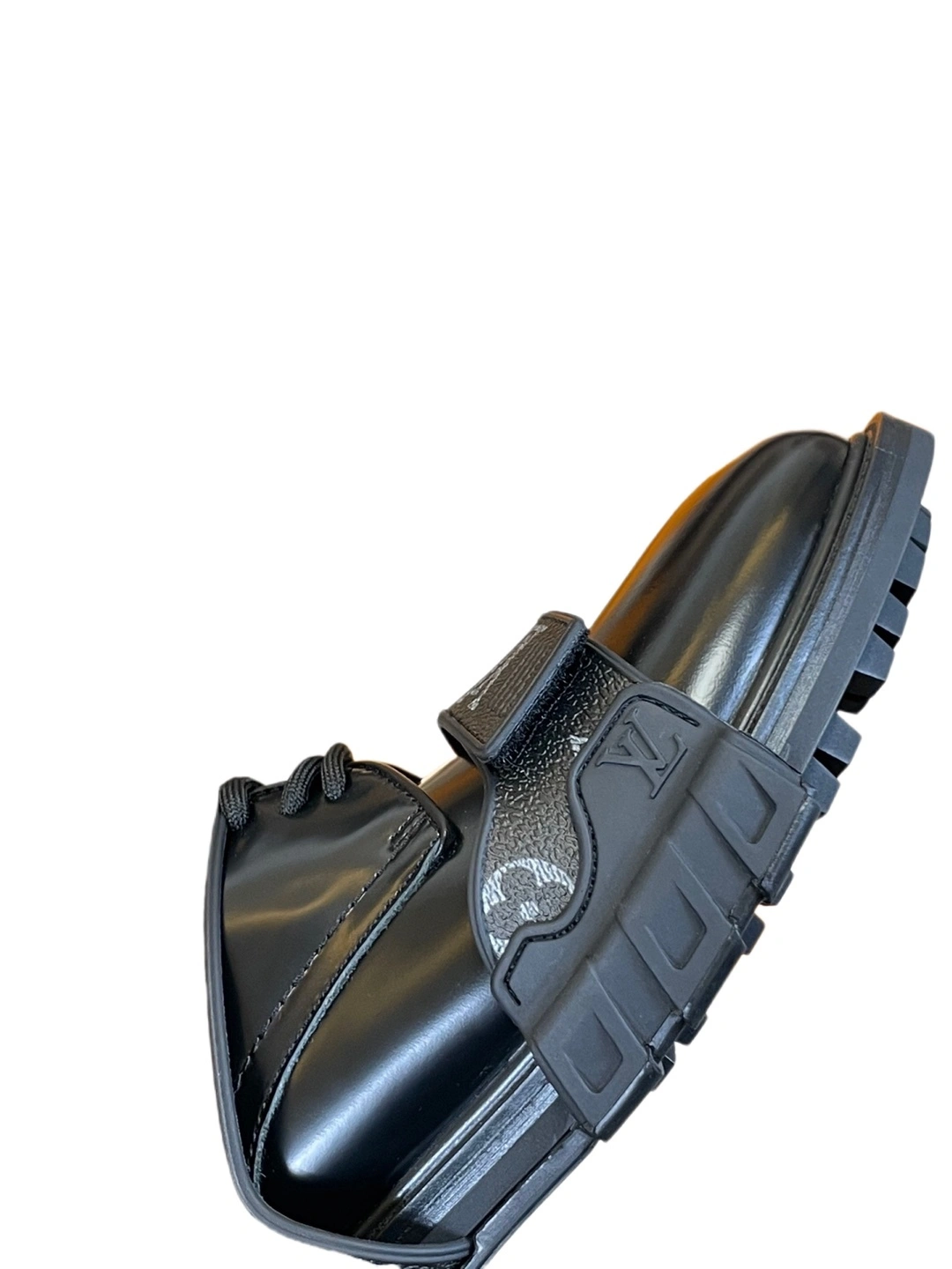 OOBB — 1A8JKV item:C-X000C07121