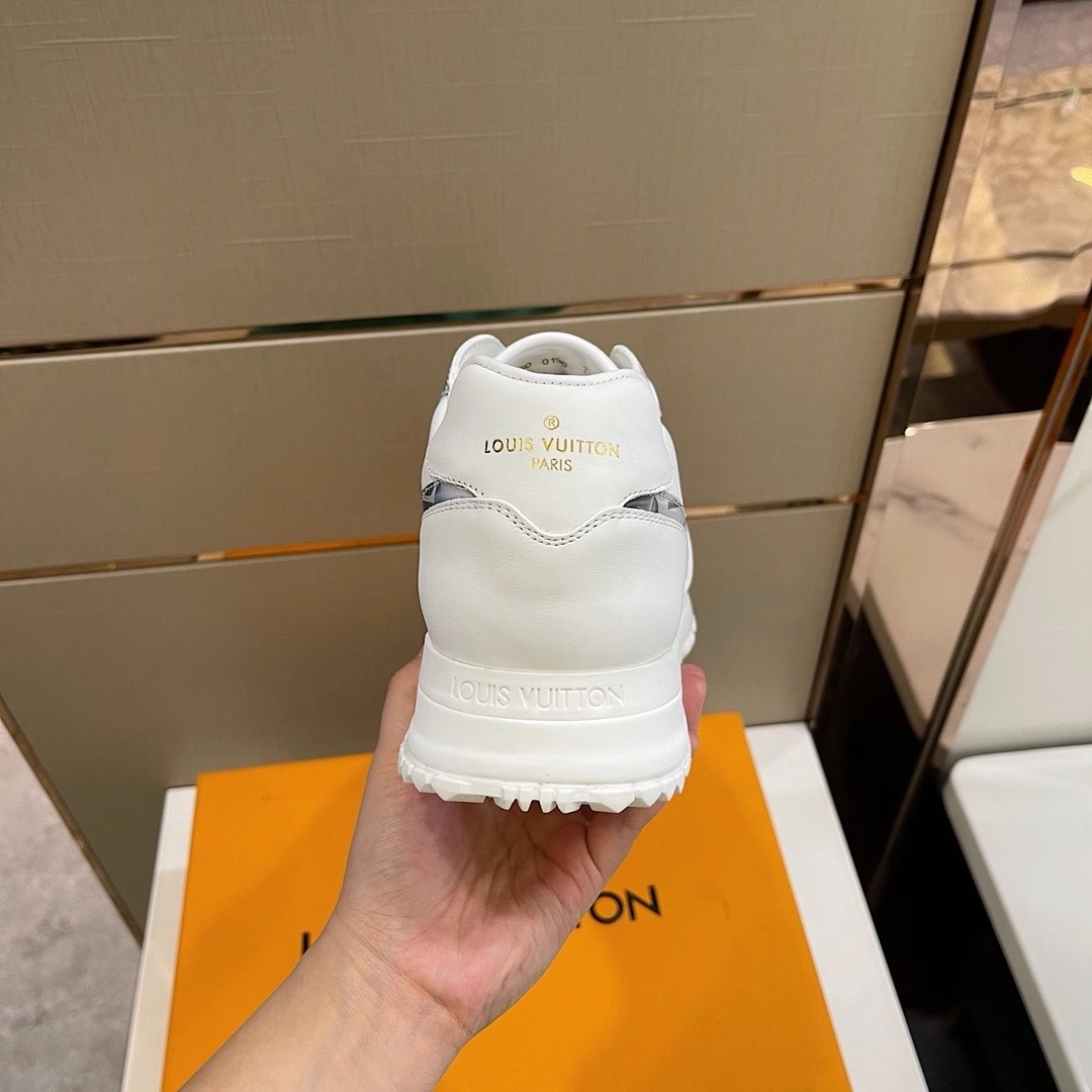 OOBB- 1A8KIU Monogram Logo item:B-X032D15H-21