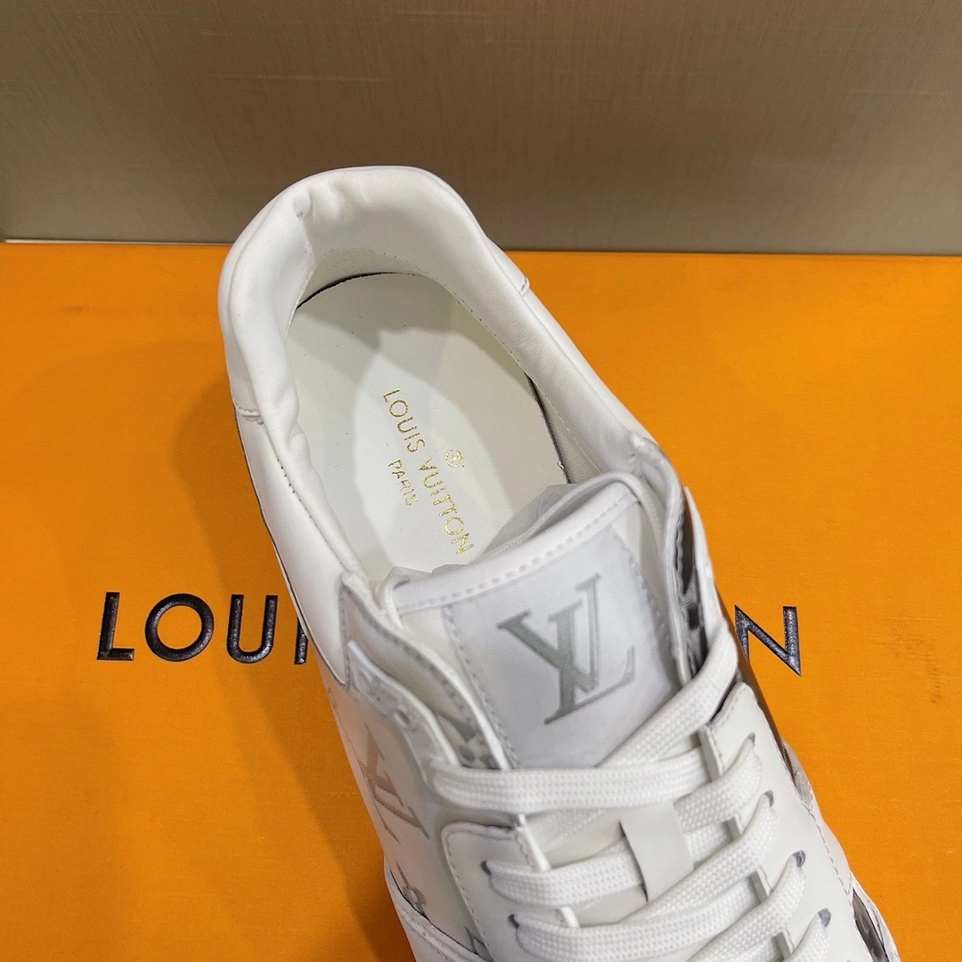 OOBB- 1A8KIU Monogram Logo item:B-X032D15H-21