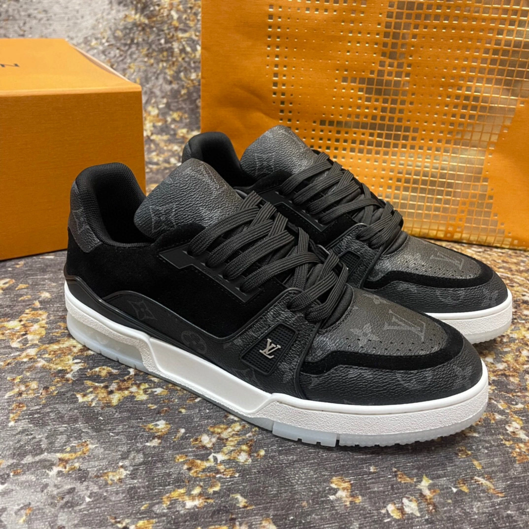 &OOBB- 1A8PU8 Trainer item: B-X230L1307A