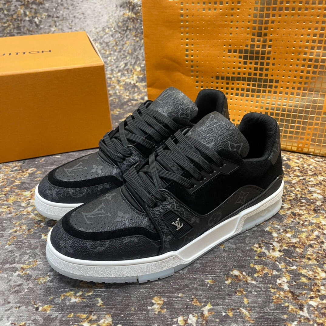 &OOBB- 1A8PU8 Trainer item: B-X230L1307A