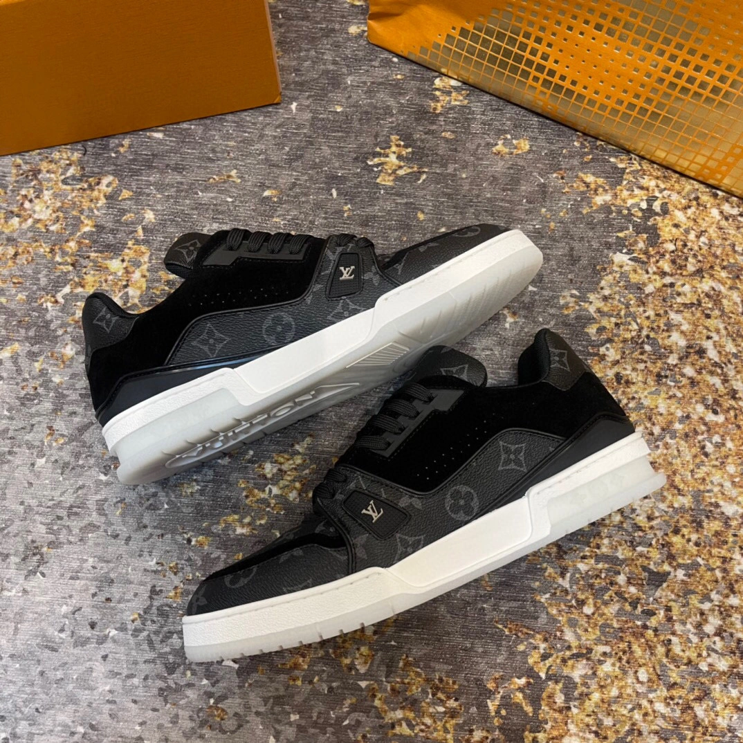 &OOBB- 1A8PU8 Trainer item: B-X230L1307A