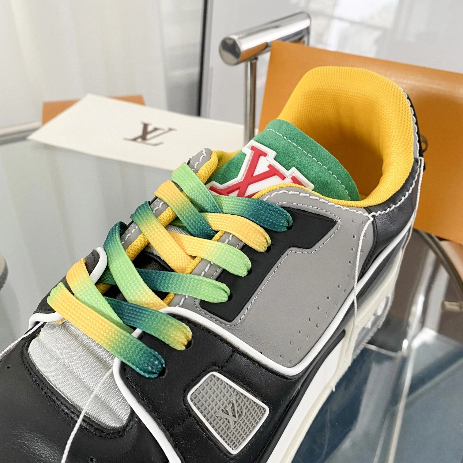OOBB- 1A8QA5 Trainer item:B-X315D14H-22