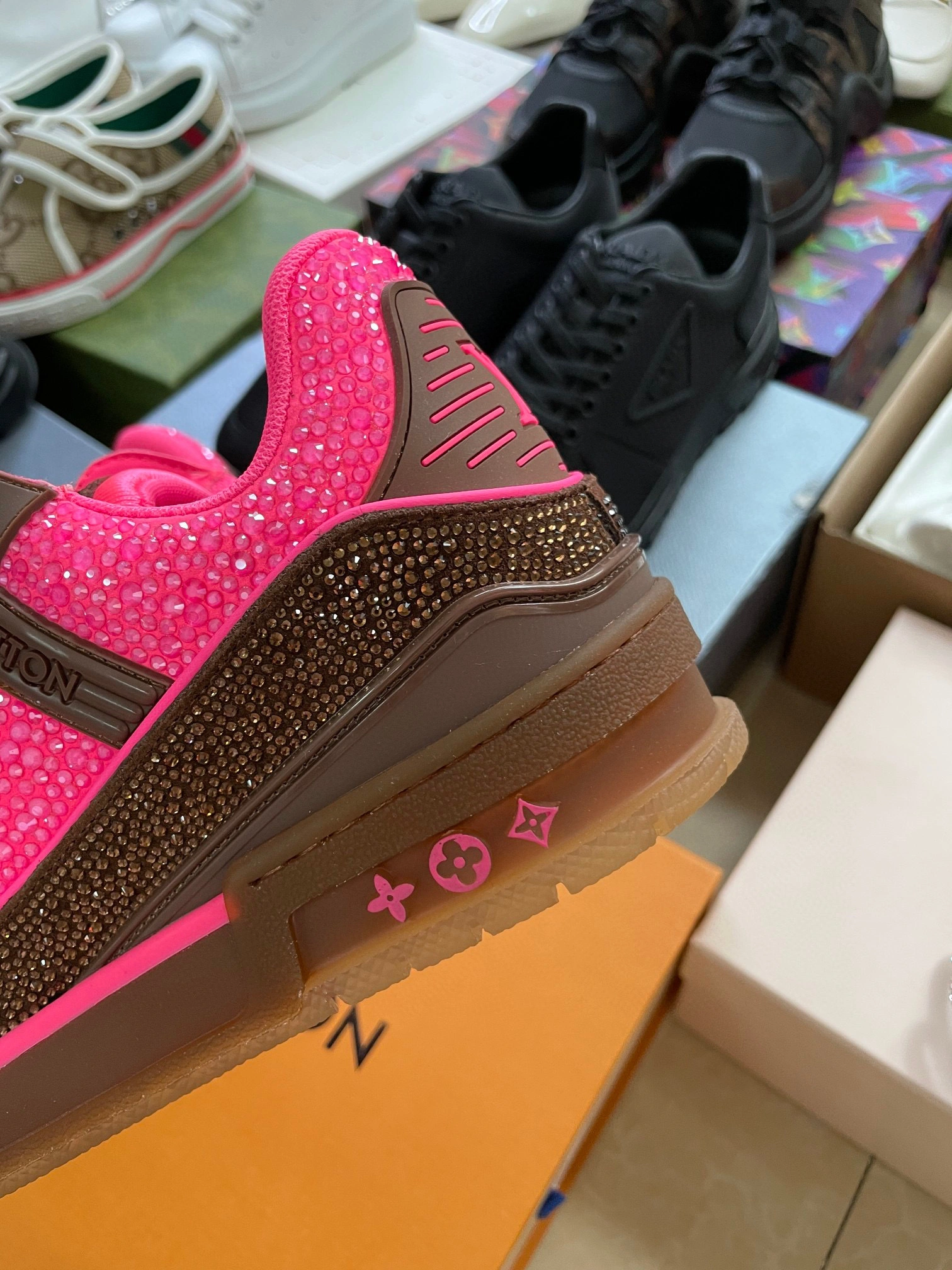 OOBB- 1A8Z6Y trainer item：B-X298F0360C