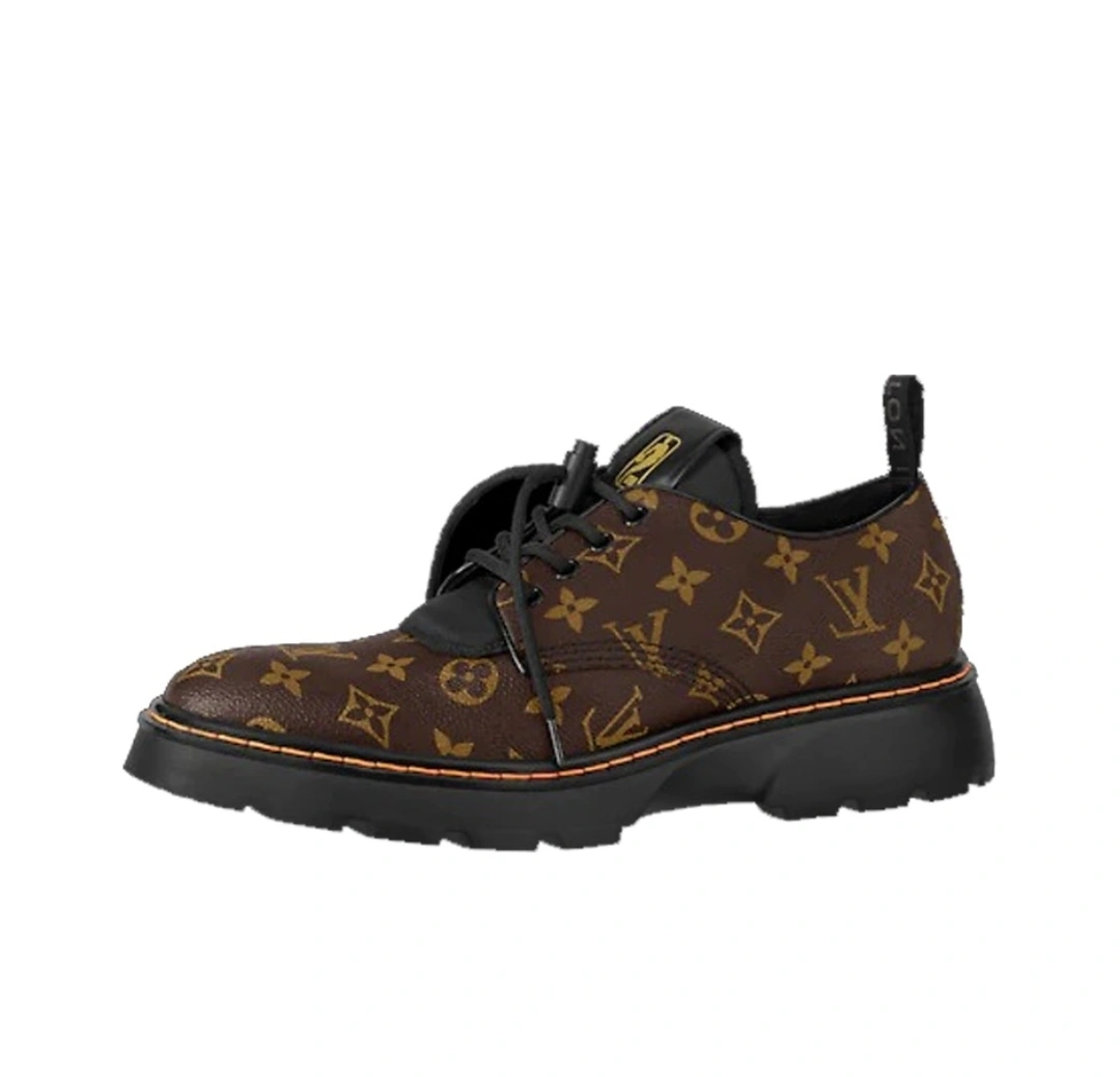 OOBB- 1A904B Monogram item: D-X158B2315