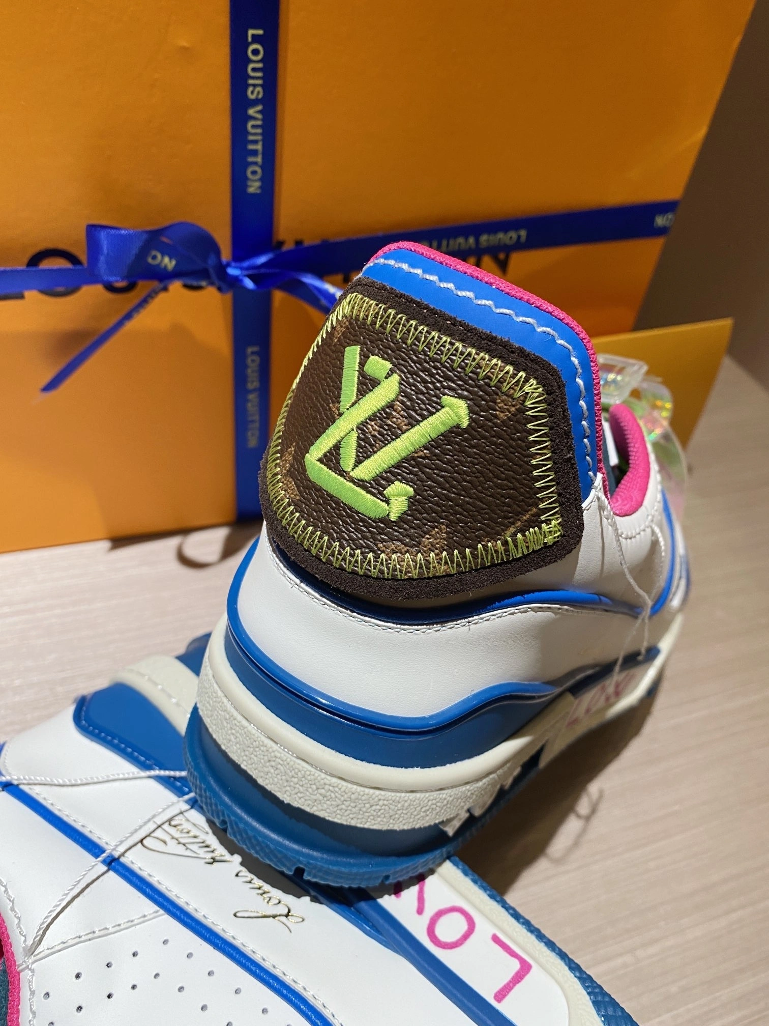 OOBB- 1A9D75 Trainer Upcycling item:B-X315D15H-7