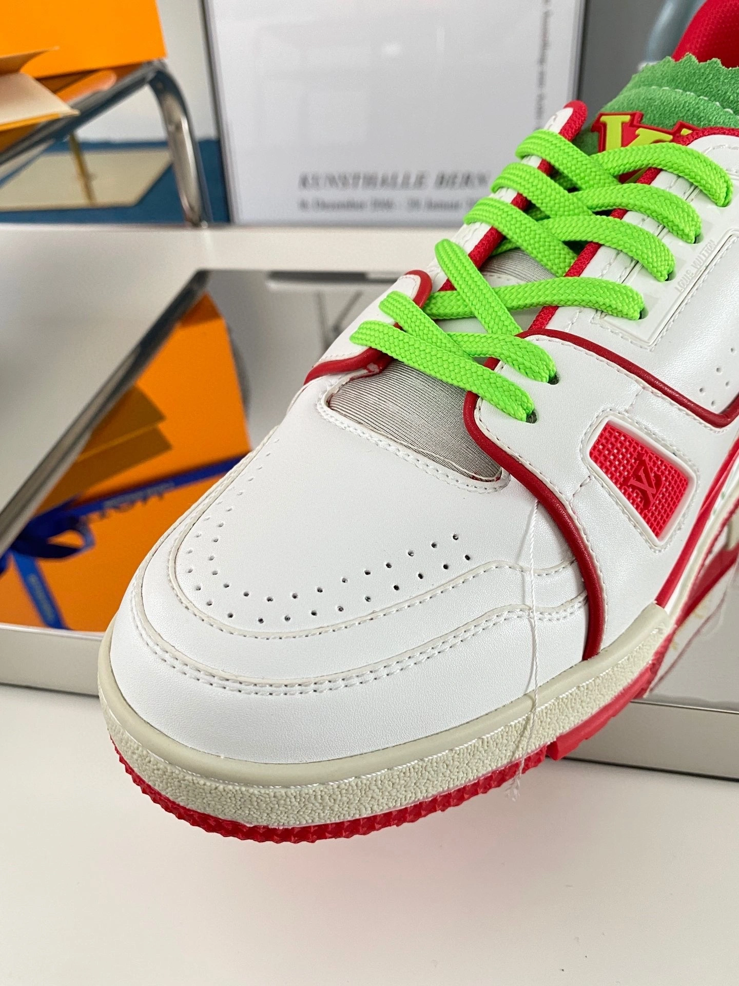 OOBB- 1A9D7F Trainer item:B-X315D15H-7