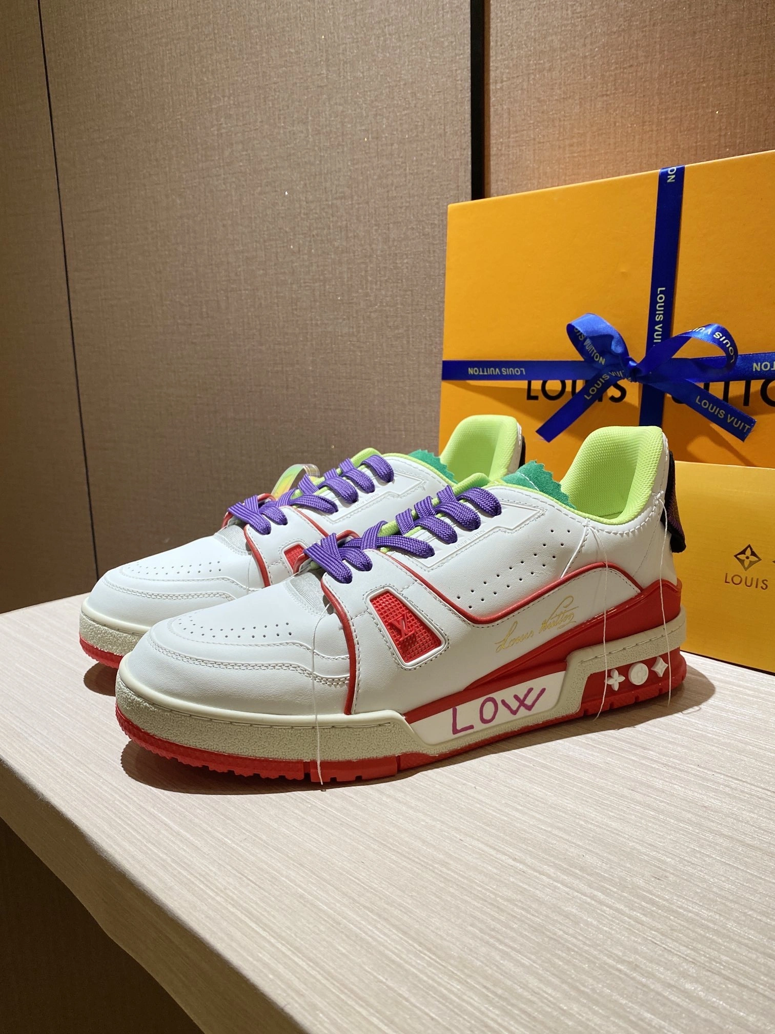 OOBB- 1A9D9N Trainer item:B-X315D14H-28