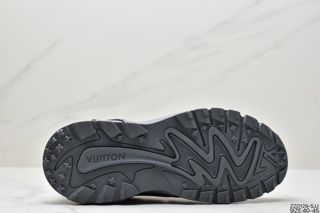 OOBB- 1AA2VX Runner Tatic item:B-X000H2031H