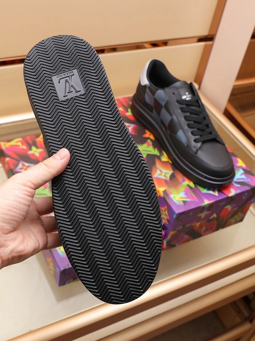OOBB- 1AA5JL Beverly Hills item:B-X297H2029H