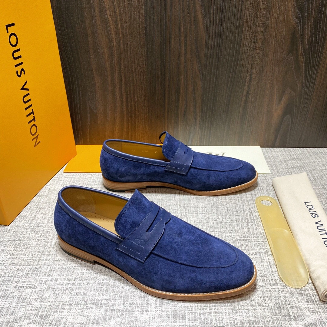 OOBB- 1AACGD SAINT GERMAIN Calfskin item: B-X158L1332A