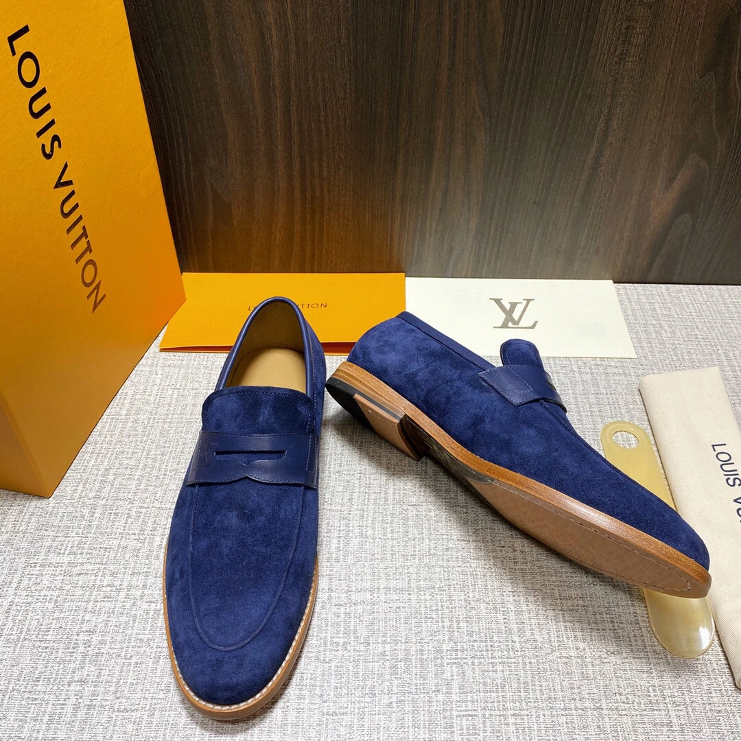 OOBB- 1AACGD SAINT GERMAIN Calfskin item: B-X158L1332A