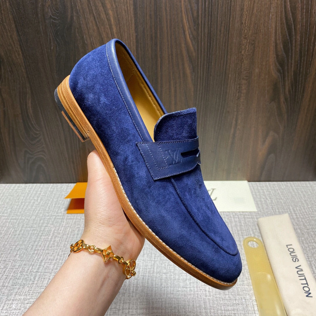 OOBB- 1AACGD SAINT GERMAIN Calfskin item: B-X158L1332A