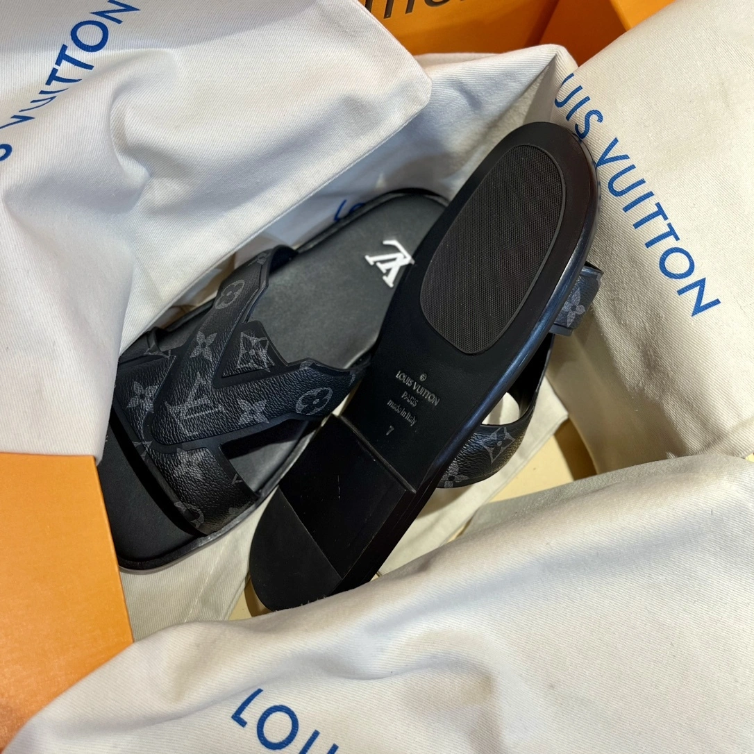 OOBB — 1AANC4 item:C-X158C0771