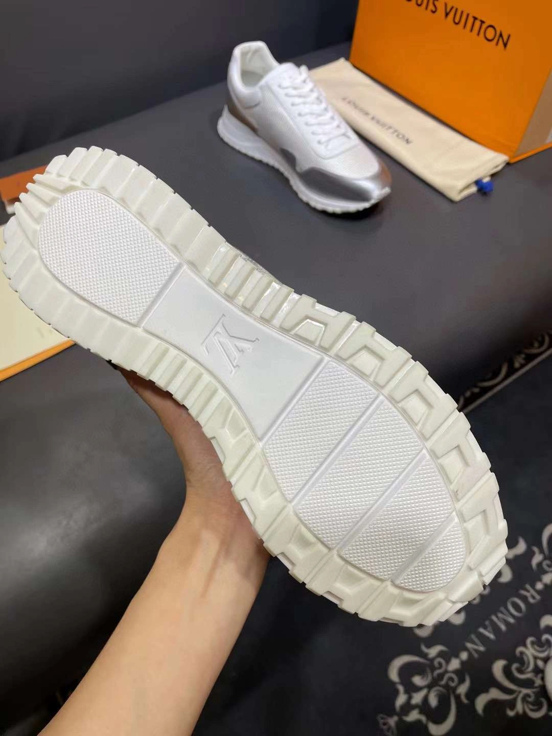 &*OOBB- 2021 RUN AWAY 2colour item : 301X40E3115