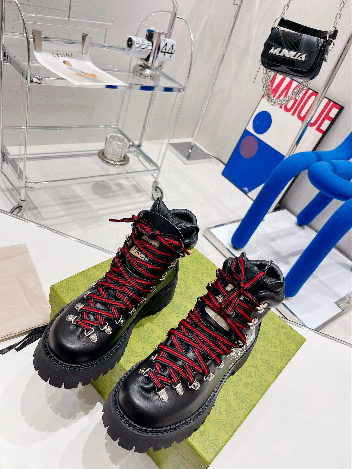 OOBB- 2022vs 655398 17U10 1000 item:B-X198J1734