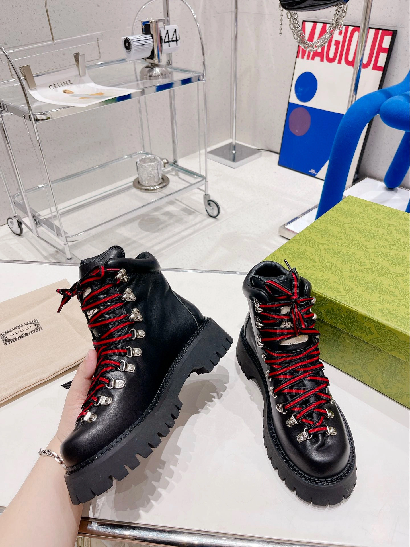 OOBB- 2022vs 655398 17U10 1000 item:B-X198J1734