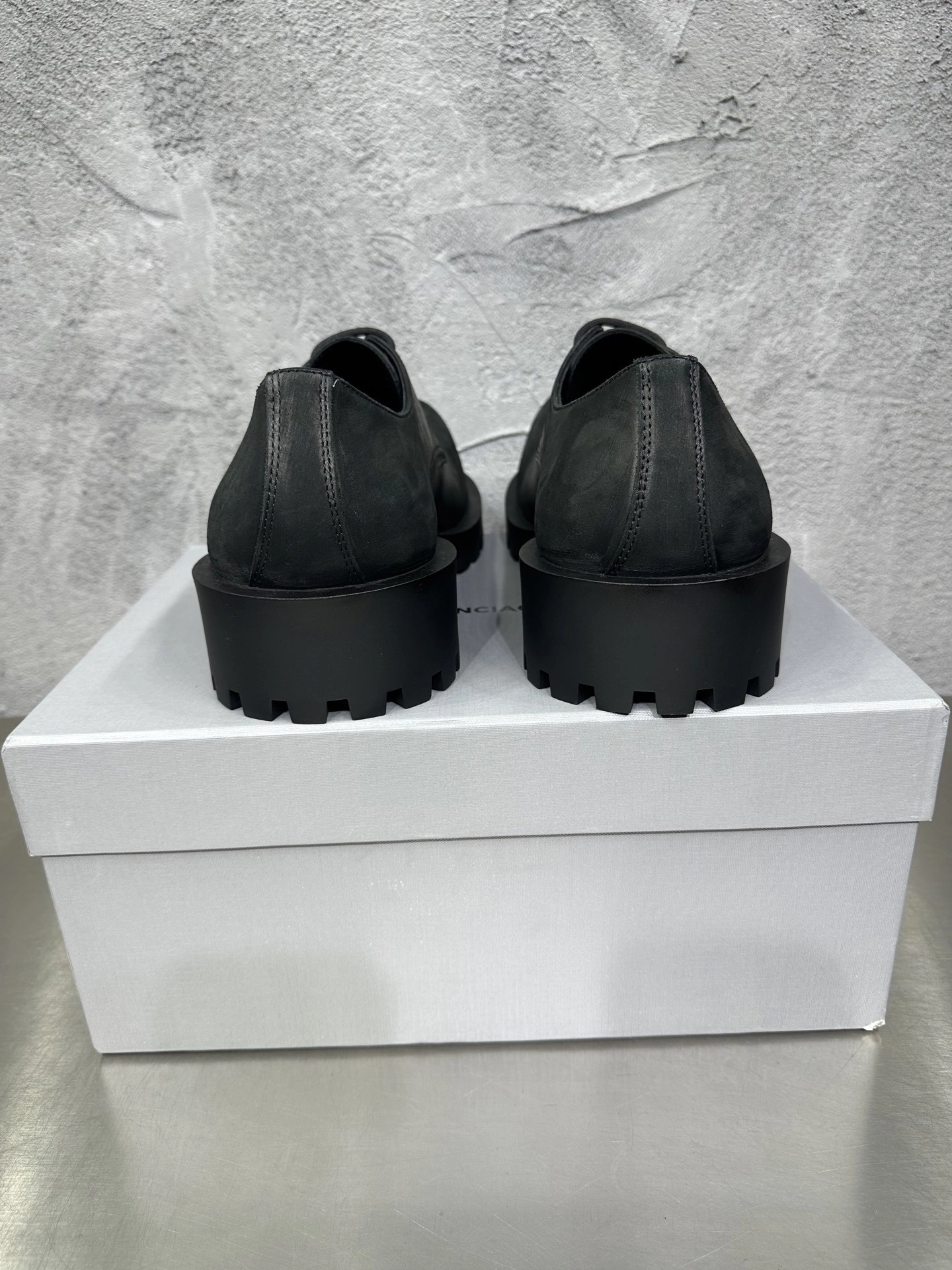OOBB- 218593i161 786136WCDA31080 cowhide item:E-X076I2319