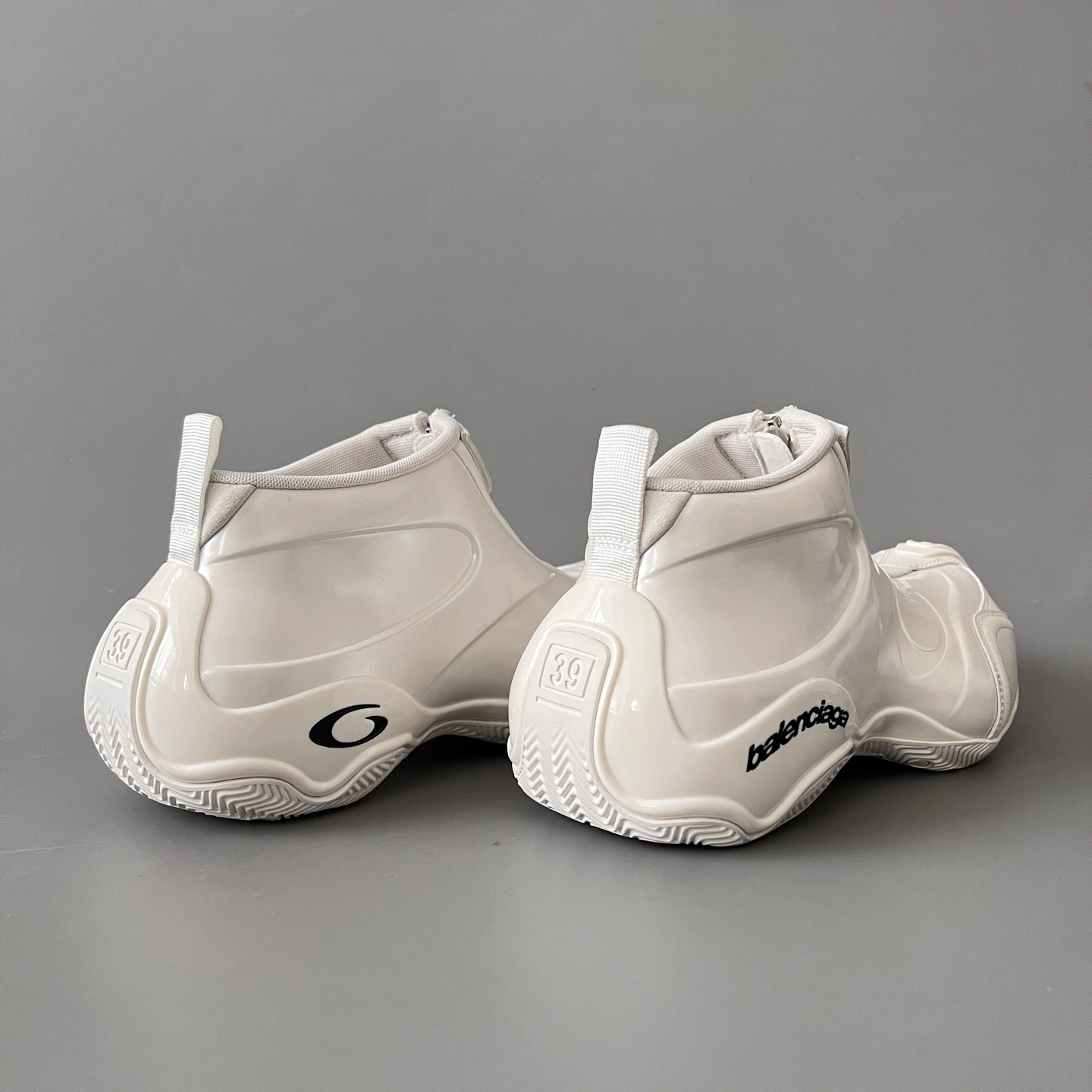 OOBB- 218593i161 824909WBKB9000 item:F-X300A2404B