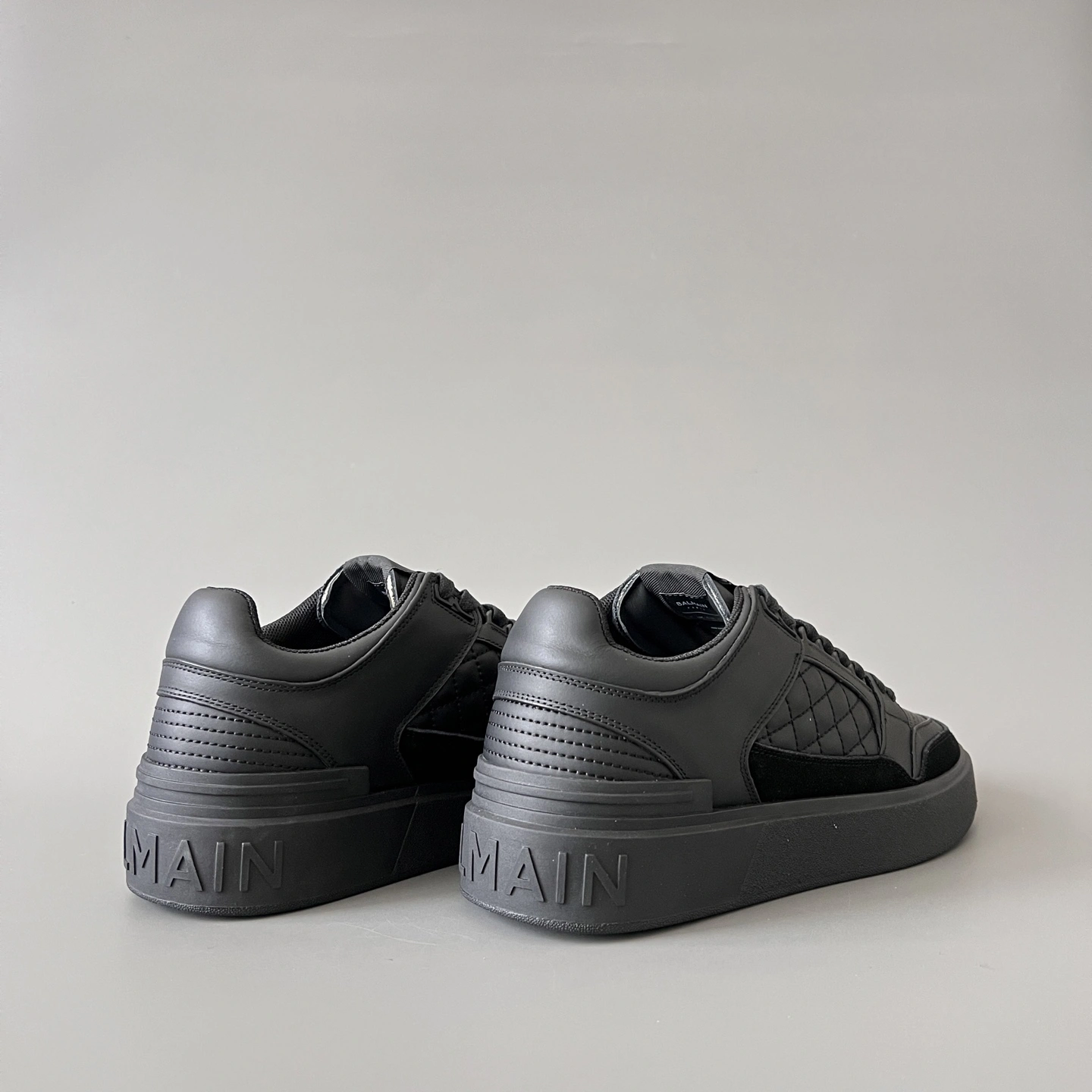 OOBB- 21871i9 BM1VI344LUST0PA cowhide item：E-X300I2423