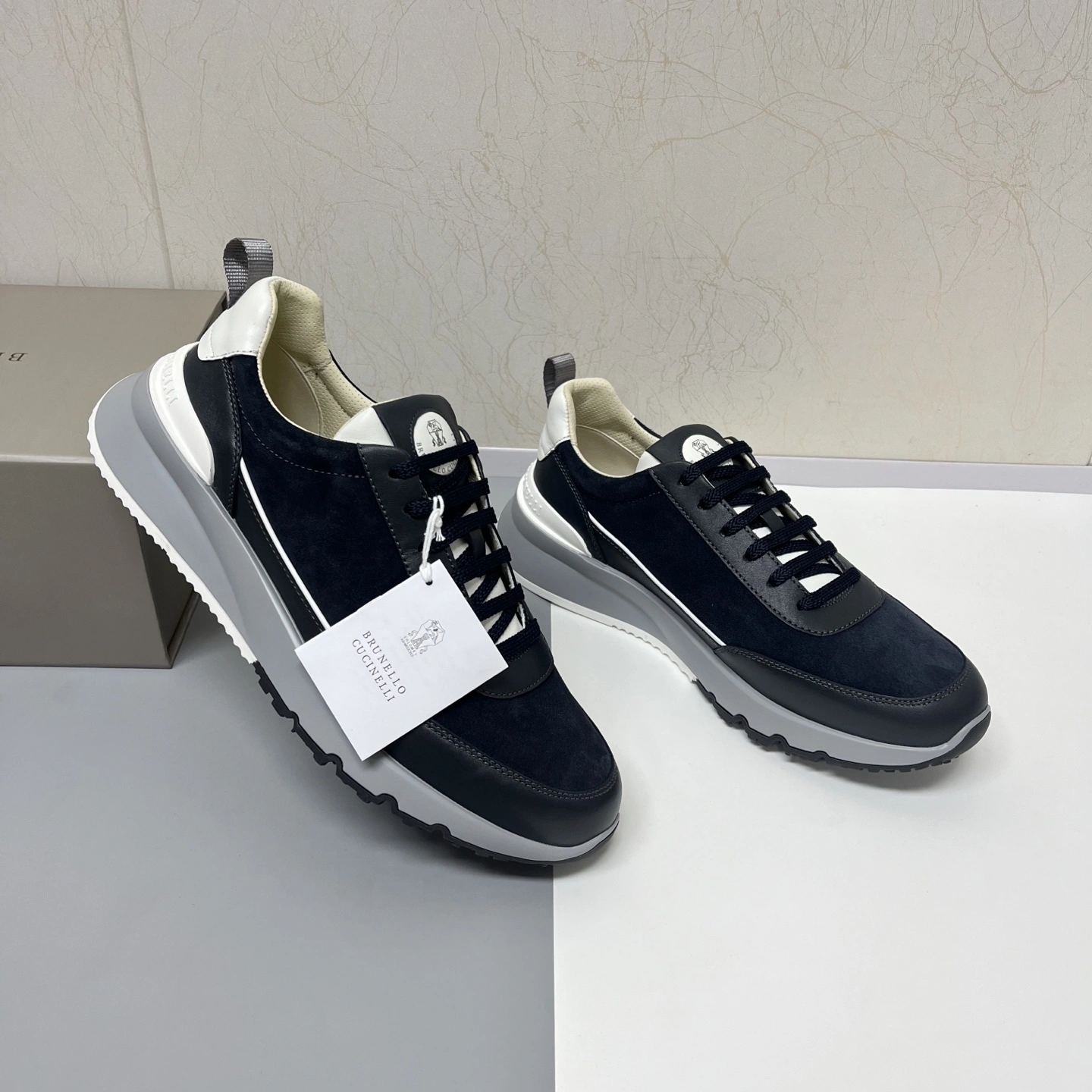 OOBB- 2ru9588o MZUSGGO278CJV06 cowhide item：E-X185J3821