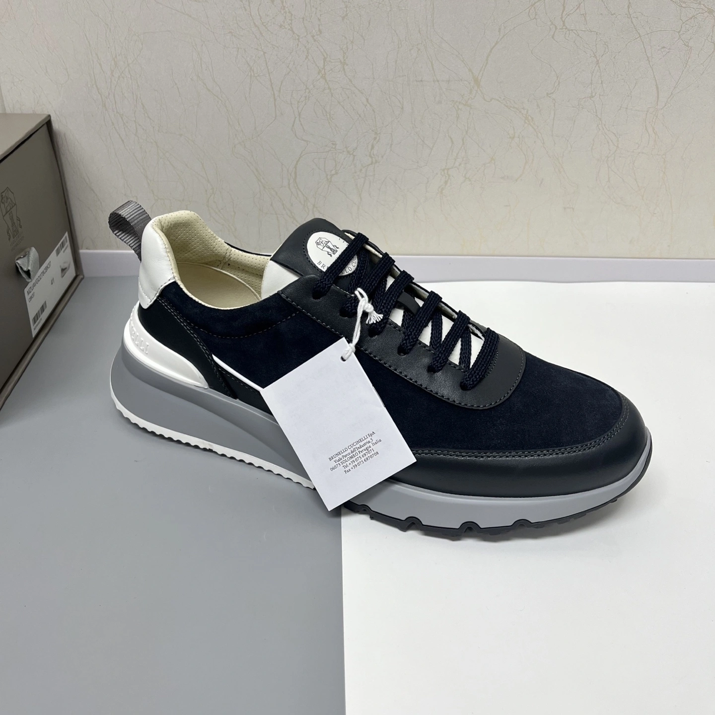 OOBB- 2ru9588o MZUSGGO278CJV06 cowhide item：E-X185J3821