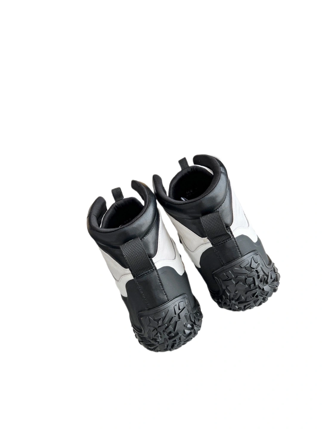OOBB — 3BO290ZRT_H169 item:C-X158C0689