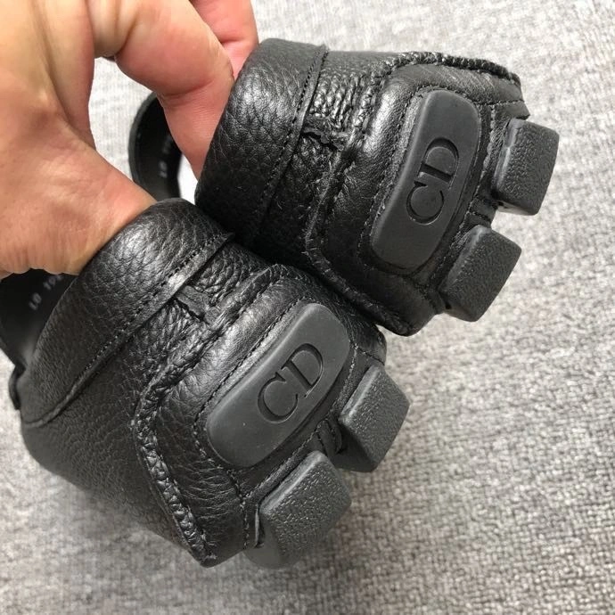 OOBB- 3LO102YJK_900 item:B-X301D2803H