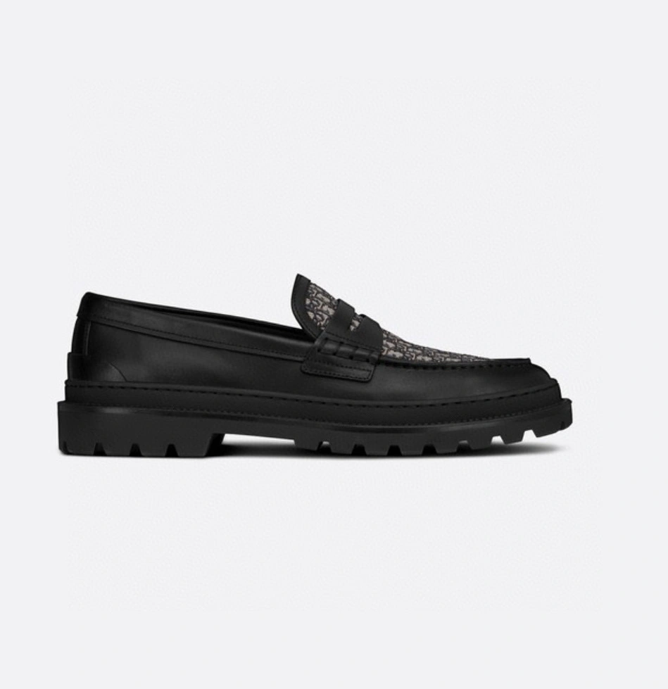 OOBB--3LO103ZCD_H961 Explorer +stussy cowhide item:B-X313E2437L