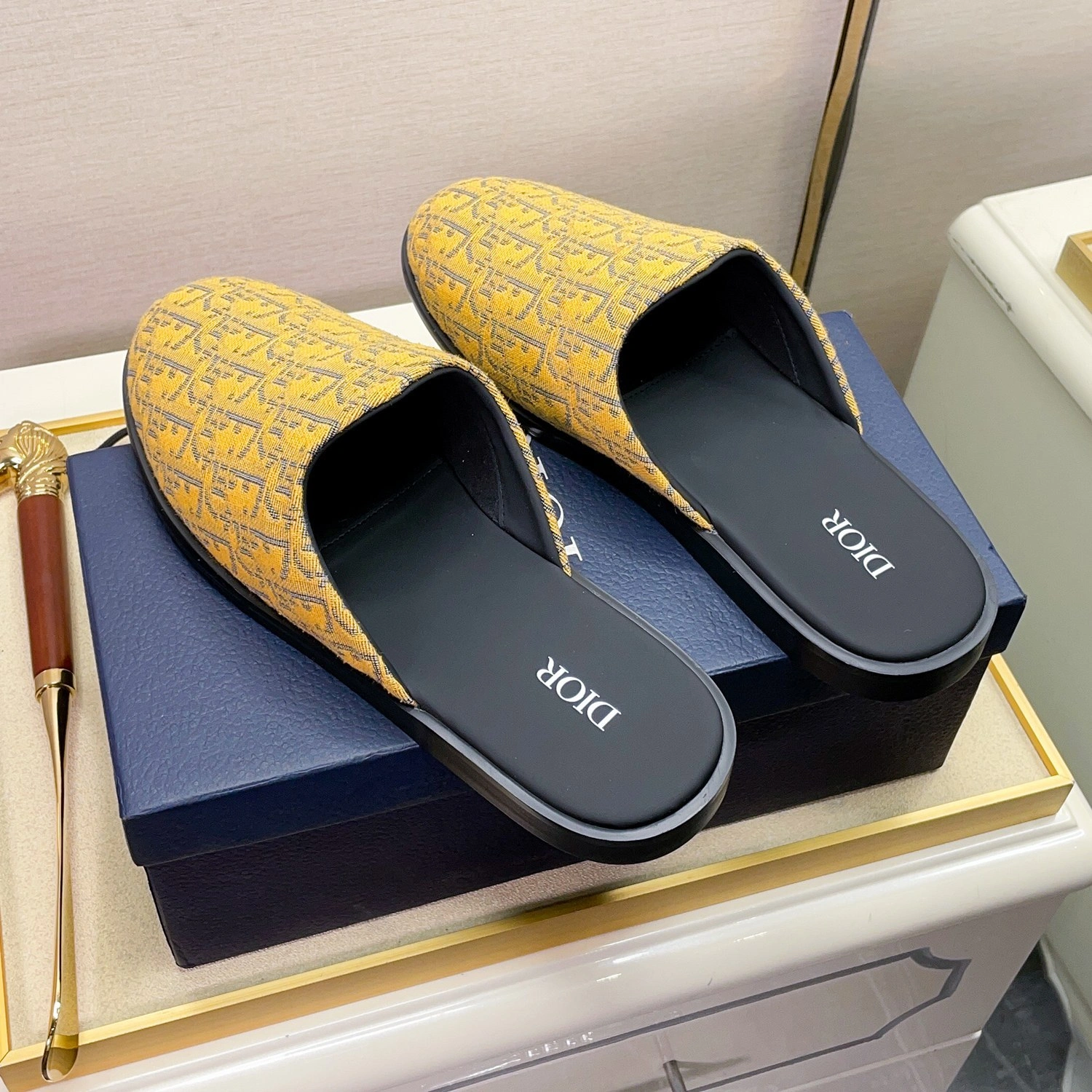OOBB — 3SA097ZJU_H268 Oblique item:C-X158C07124