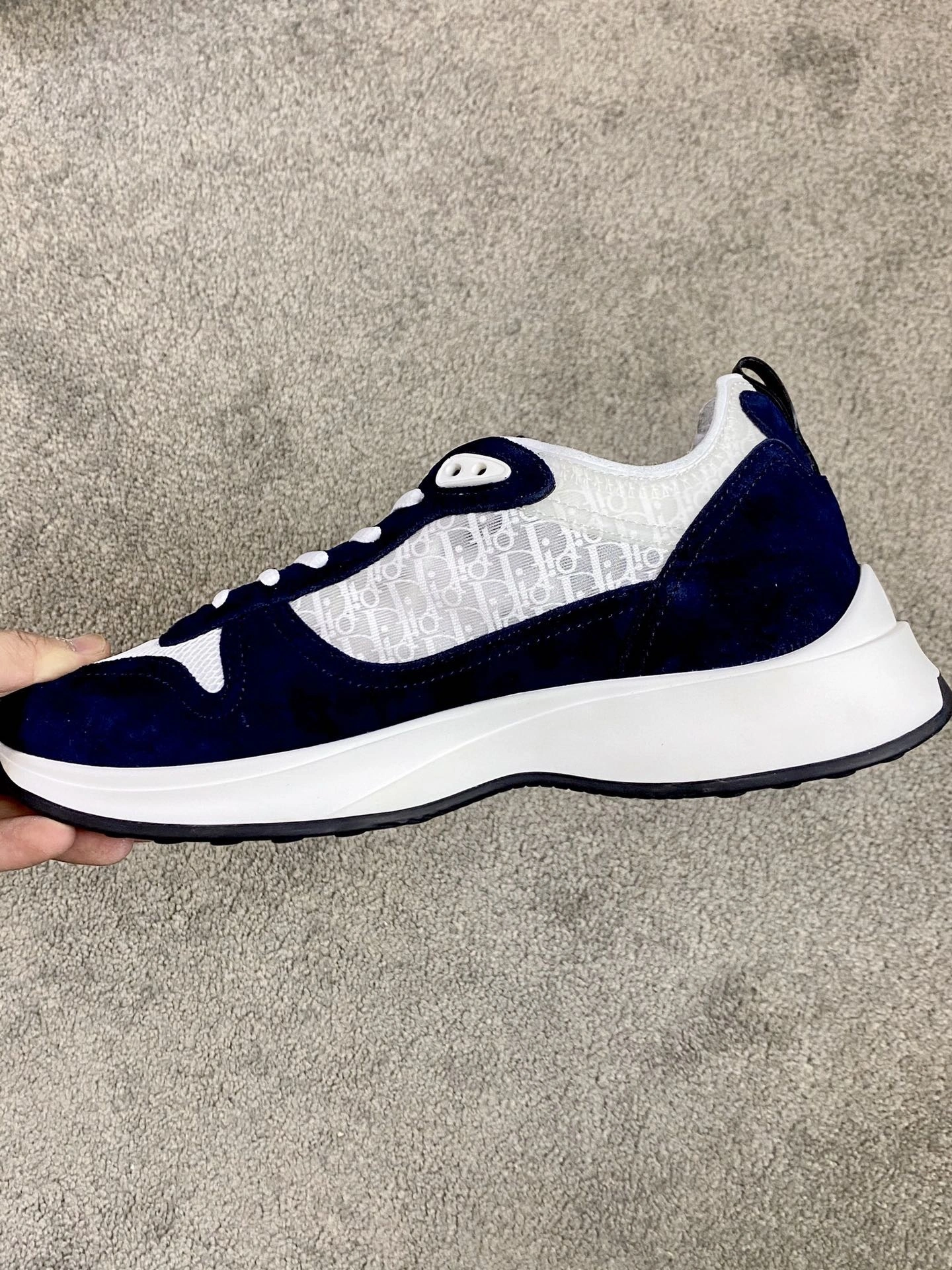 OOBB- 3SN259YXY_H568 B25 Runner item:B-X032D2606H