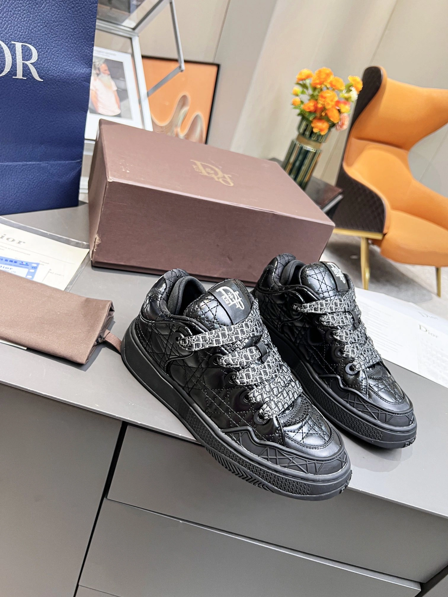 OOBB — 3SN288ZTT_H900 Thibo Denis ERL item:C-X158C0683