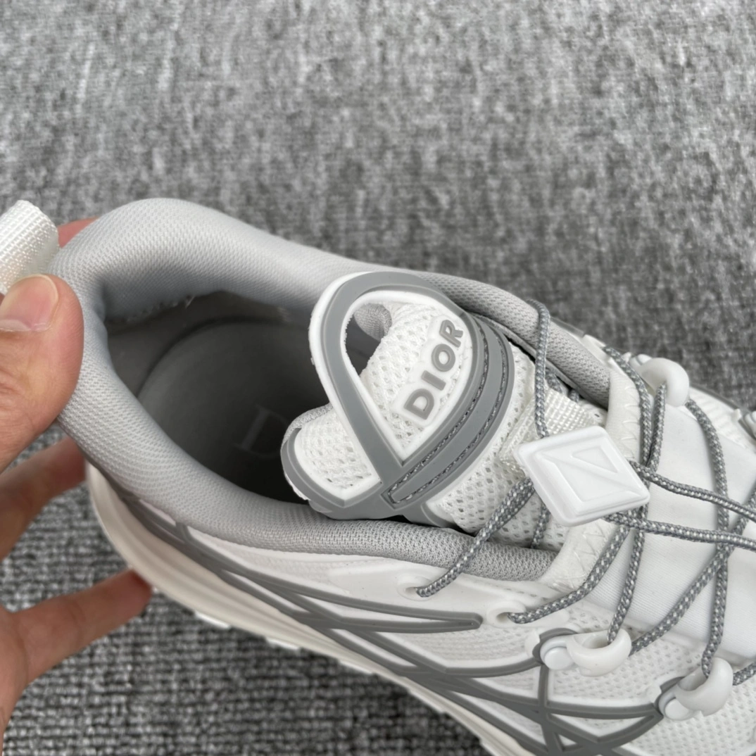 &OOBB- 3SN297ZUV_H060 B31 Runner item:D-X032C1402