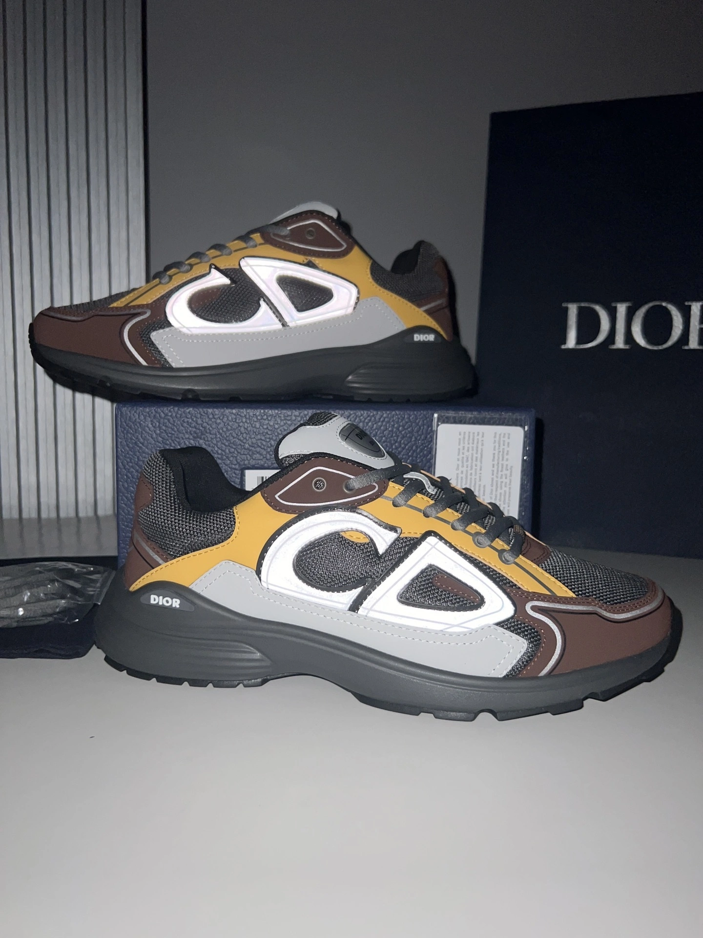 OOBB--4ior 3SN279ZRB_H427 cowhide B30 item:F-X430A0124B