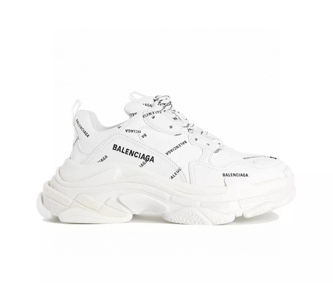 &OOBB- 524039W2FA19010 Triple S item : A-X00I1402