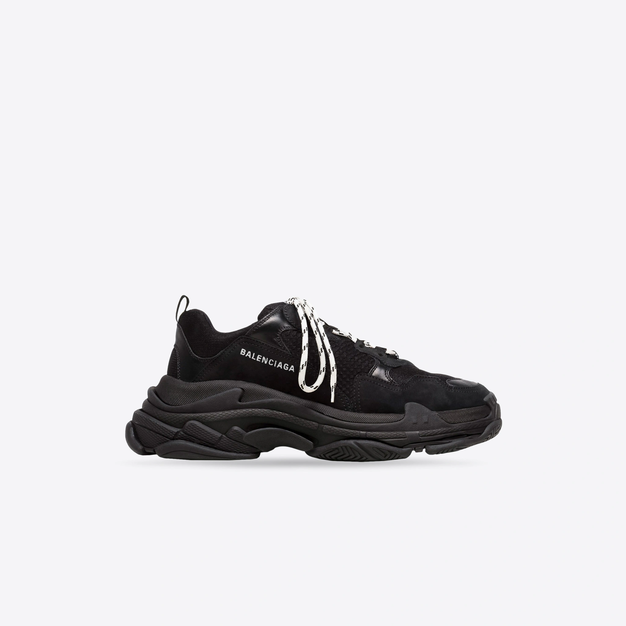 &OOBB -534217W2CA11000 TRIPLE S item:B-X000E2016J