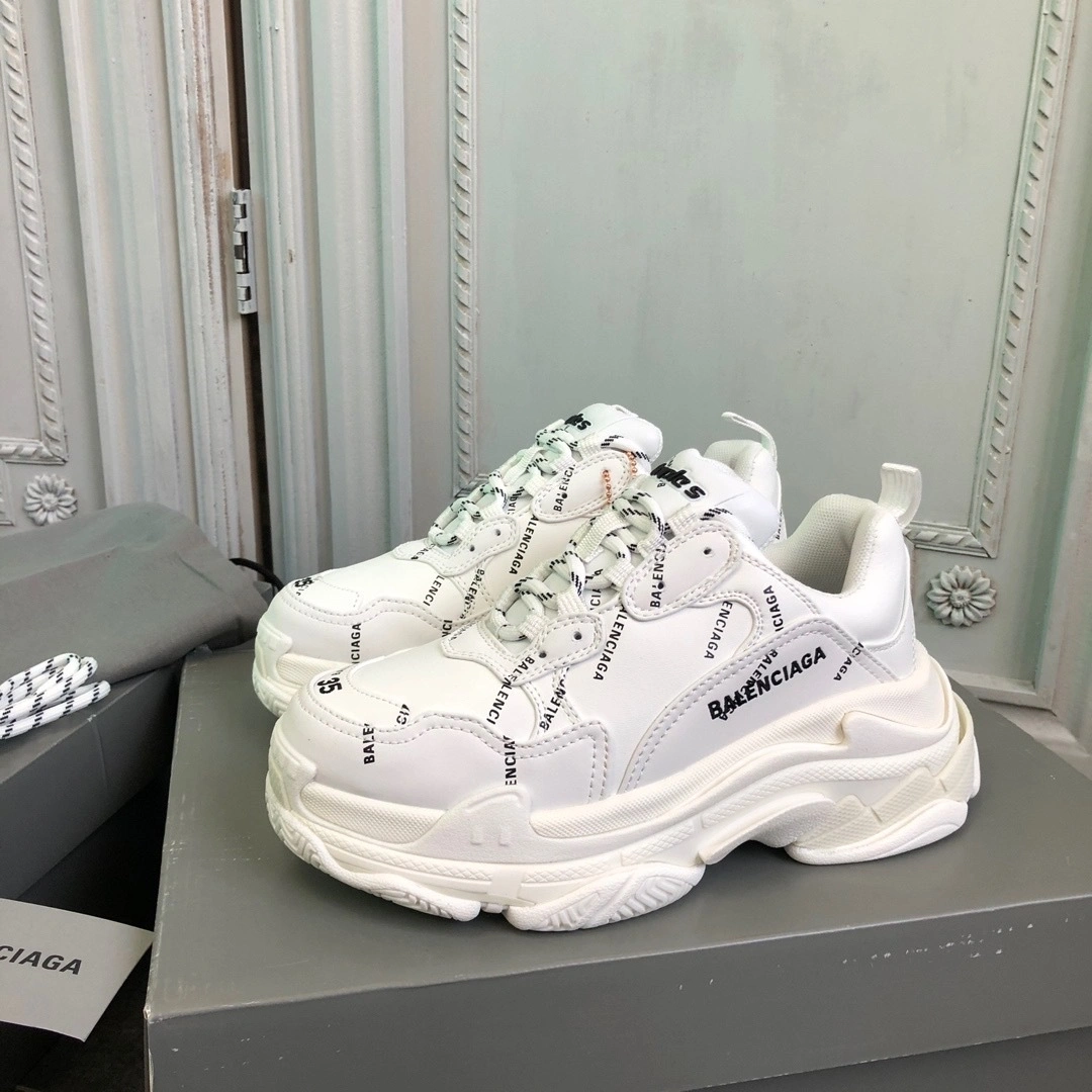 &&OOBB -536737W2FA19010 TRIPLE S item:B-X000E2024J