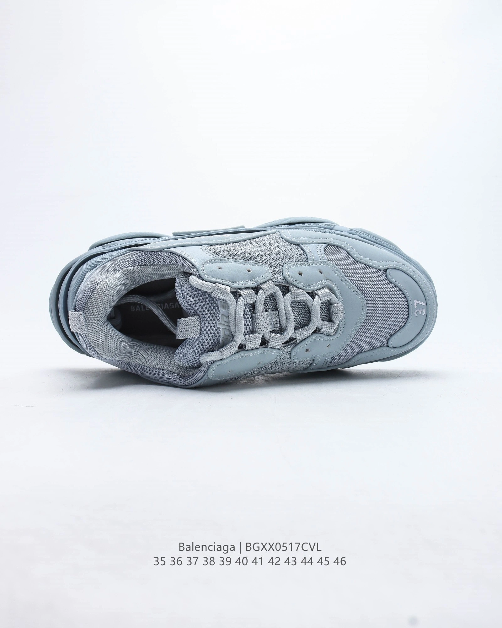 OOBB -536737W2FW14700 TRIPLE S item:B-X000E2084J