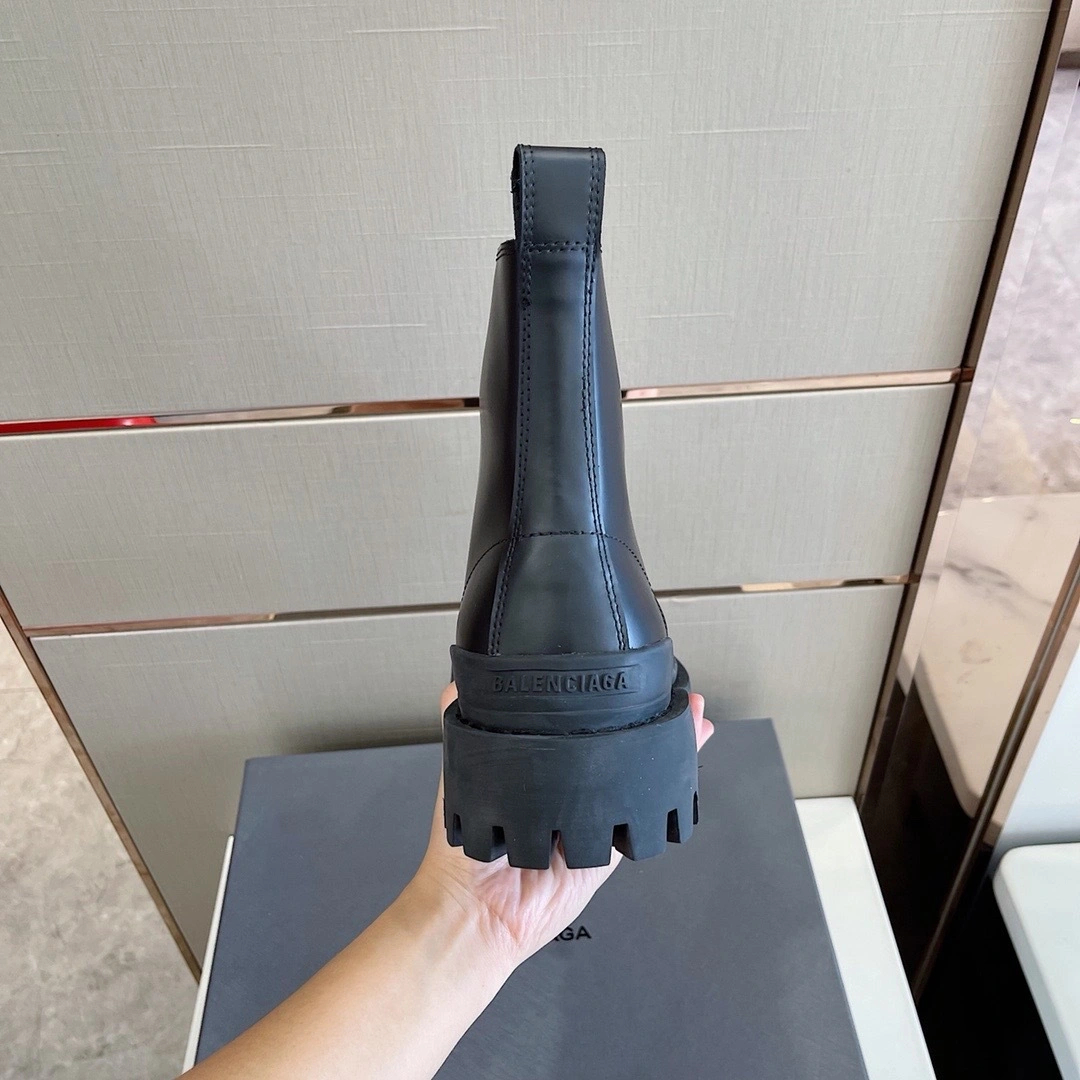 &&&OOBB -589338WA9601000 STRIKE item:B-X032E2071J