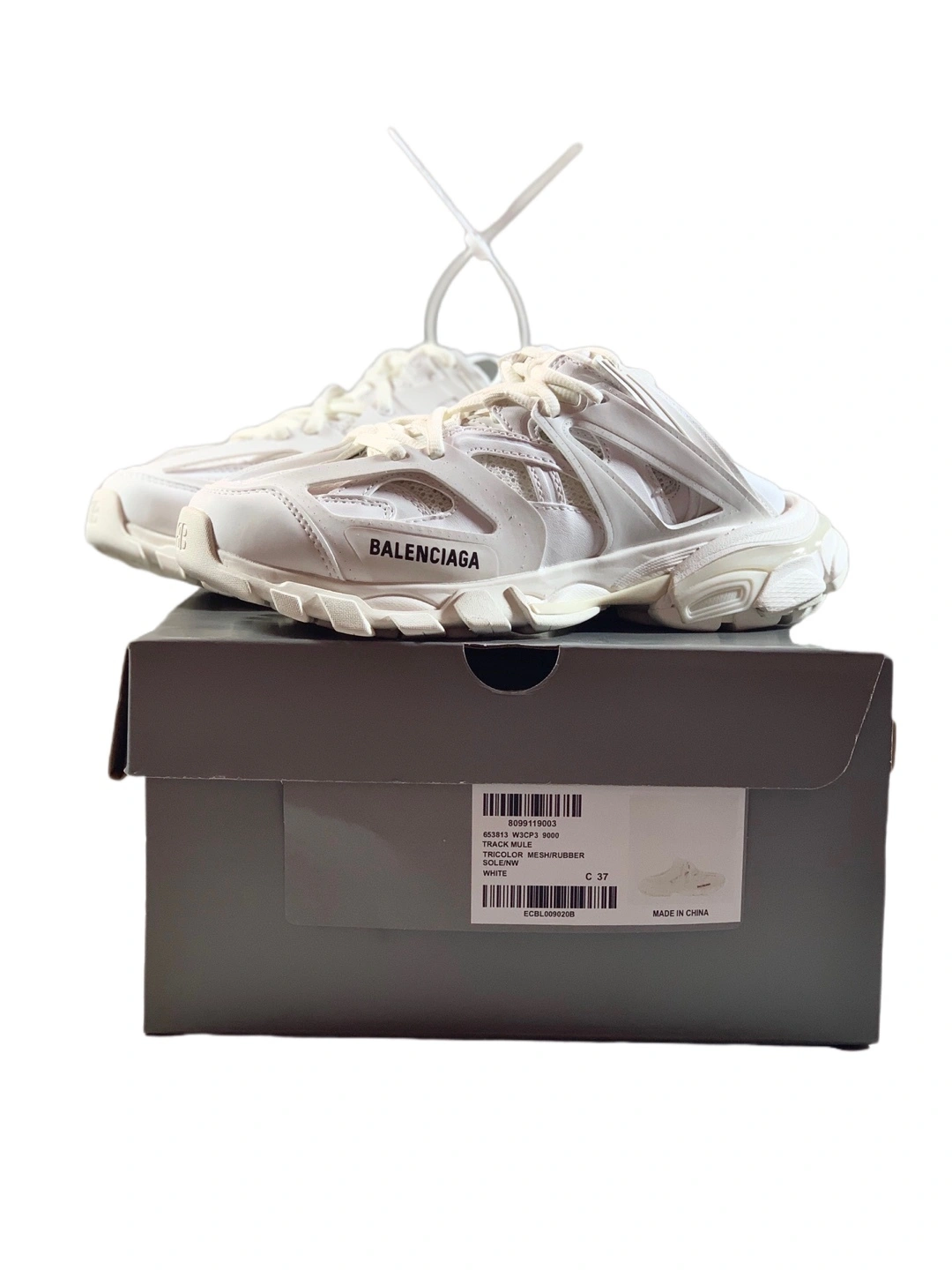 OOBB — 653813W3DA39000 item:C-X000C0813