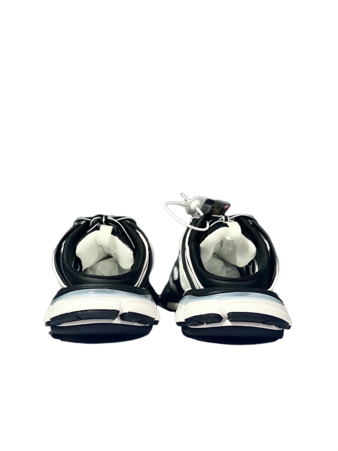 OOBB — 653814W3DA49019 item:C-X000C0811