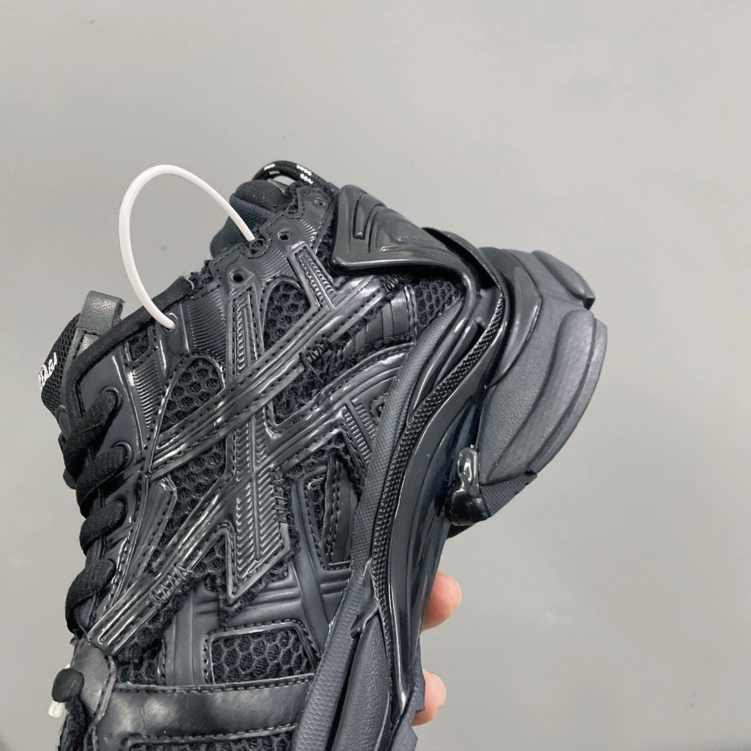 &&OOBB -656065W3RA11000 RUNNER item:B-X000E2005J