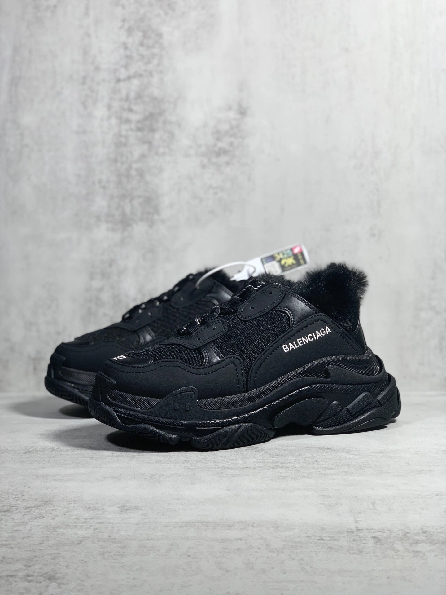 &OOBB -668563W3CQ51000 TRIPLE S item:B-X000E2051J