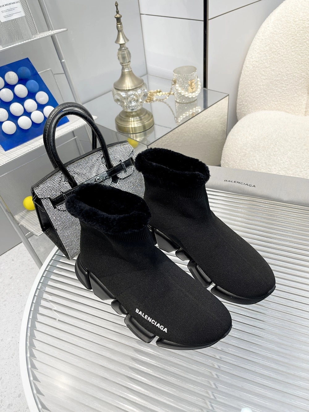 OOBB- 669789W2DI31000 wool item:D-X062M1142