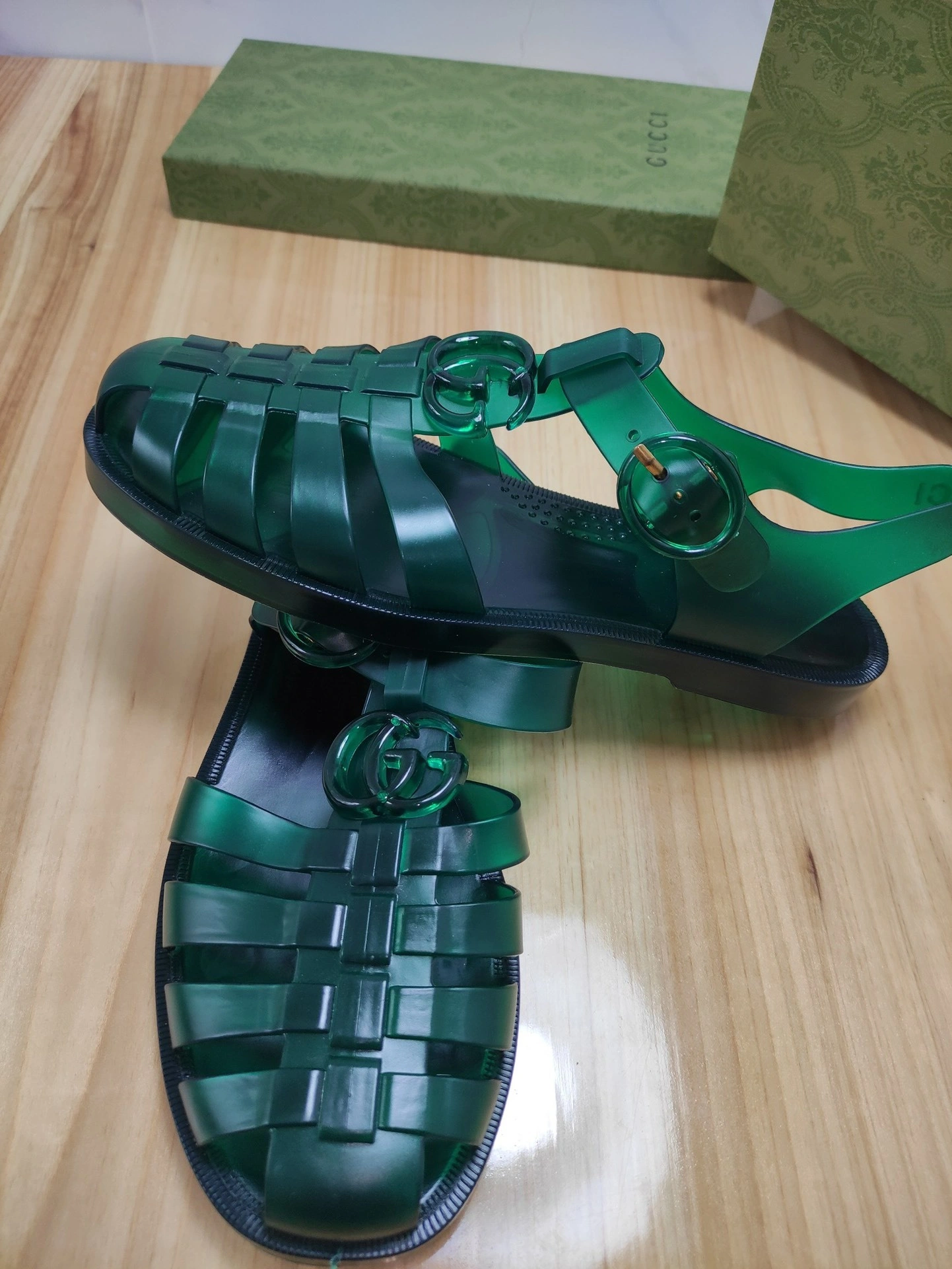 OOBB — 674133 JFM00 8727 item:C-X158C0763