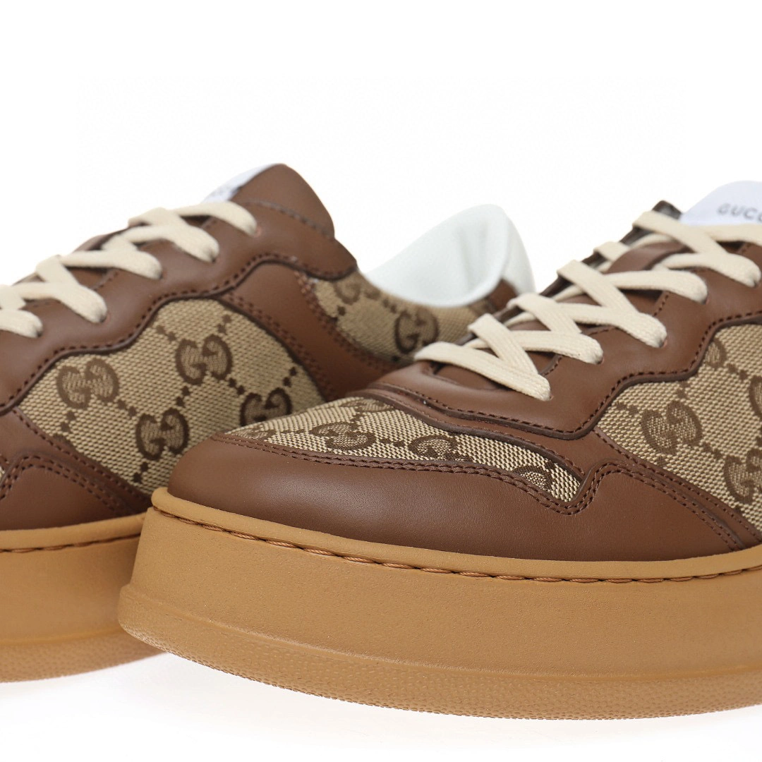 OOBB- 676092 UPG20 2866 Embossed Platform With Chunky Sneaker item:B-X000D2323