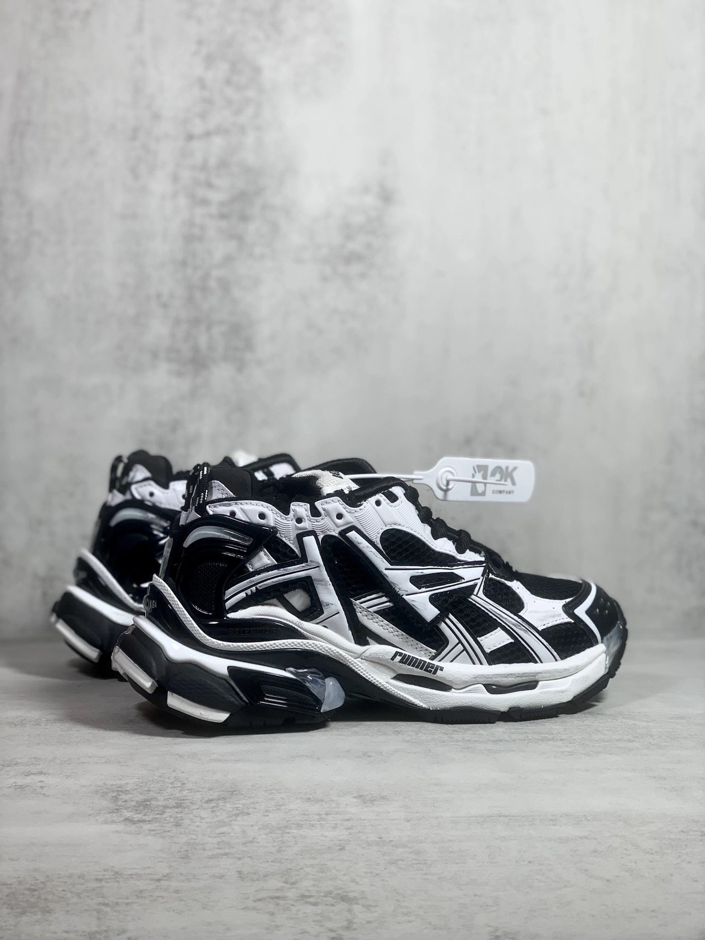 &OOBB- 677403W3RB29010 item:C-X230H0730Y