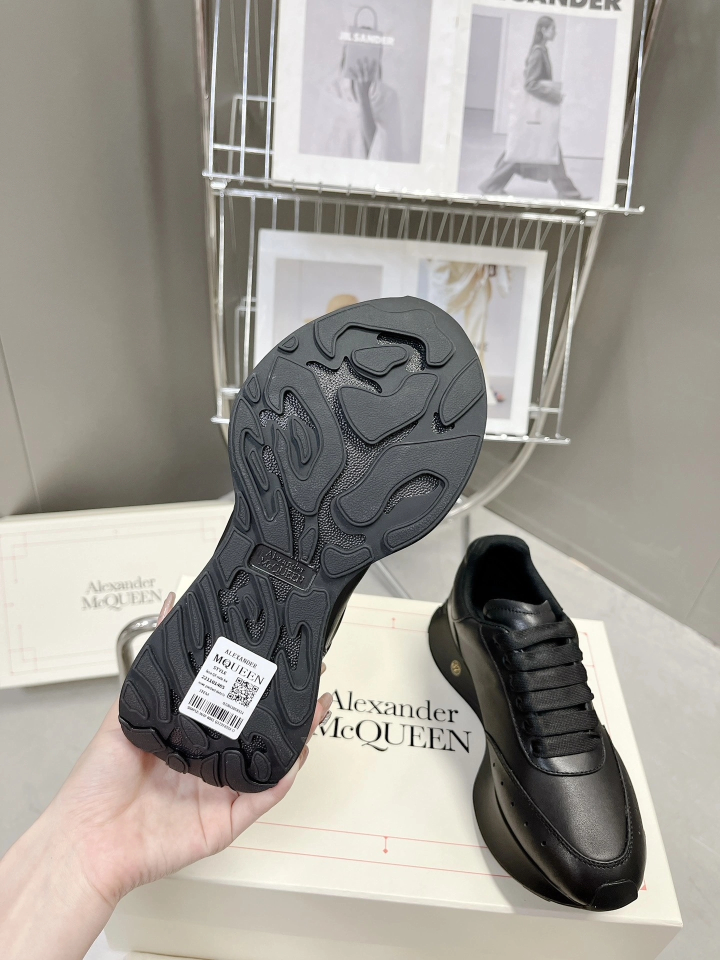 OOBB- 688548WIC941000 item:C-X158I2396Y