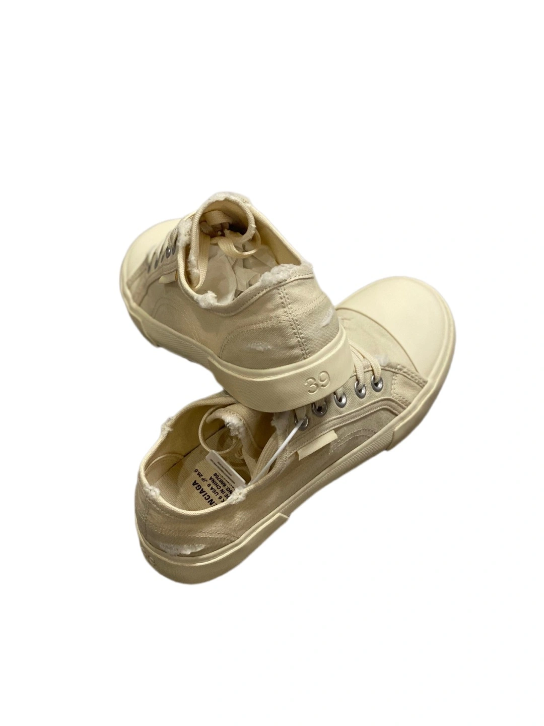 OOBB — 688754W3RC59090 PARIS item:C-X000C0806